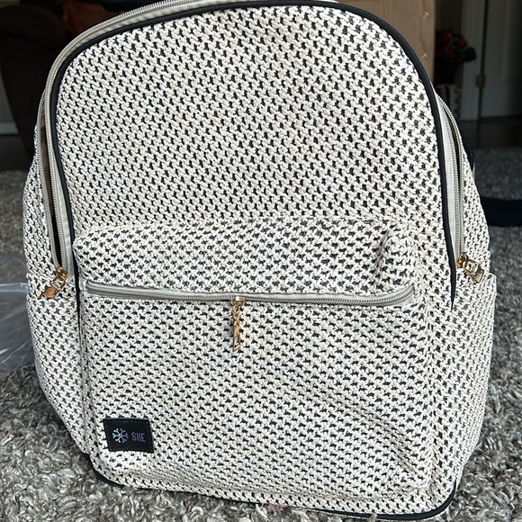 Back pack - Picture 7 of 9